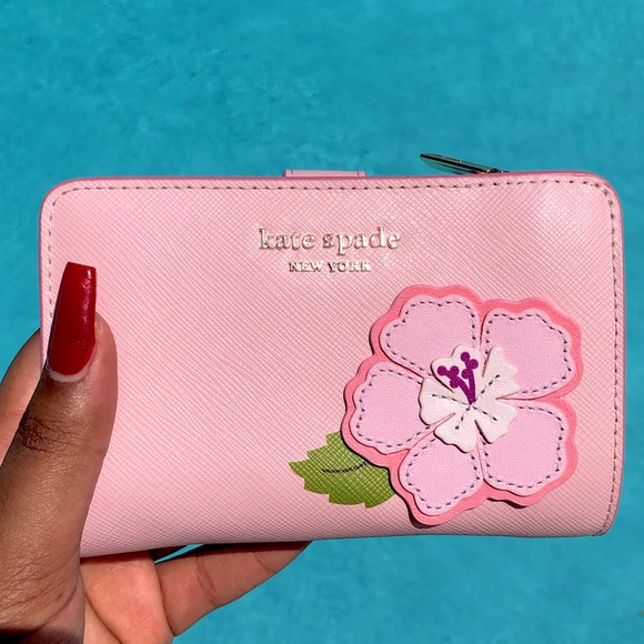kate spade Handbags - Kate Spade Hawaii Compact Wallet in Tutu Pink